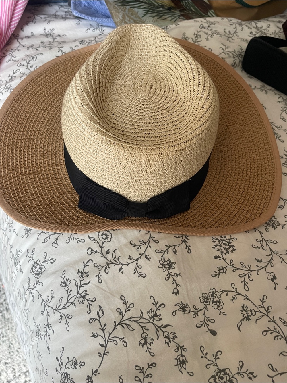 Wide Brim Straw Sun Hat with Black Ribbon - Beige/Tan never worn